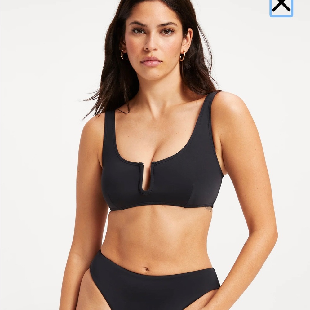 Good American Swim Top